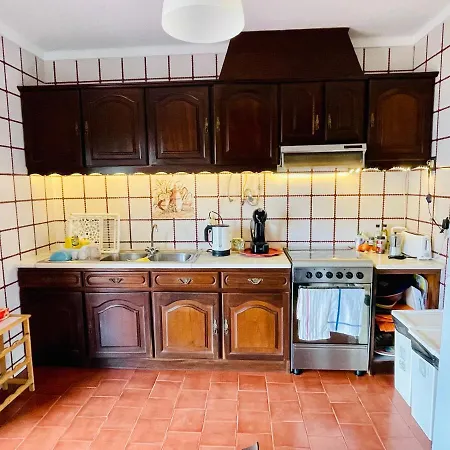Vendégház Tiki House *